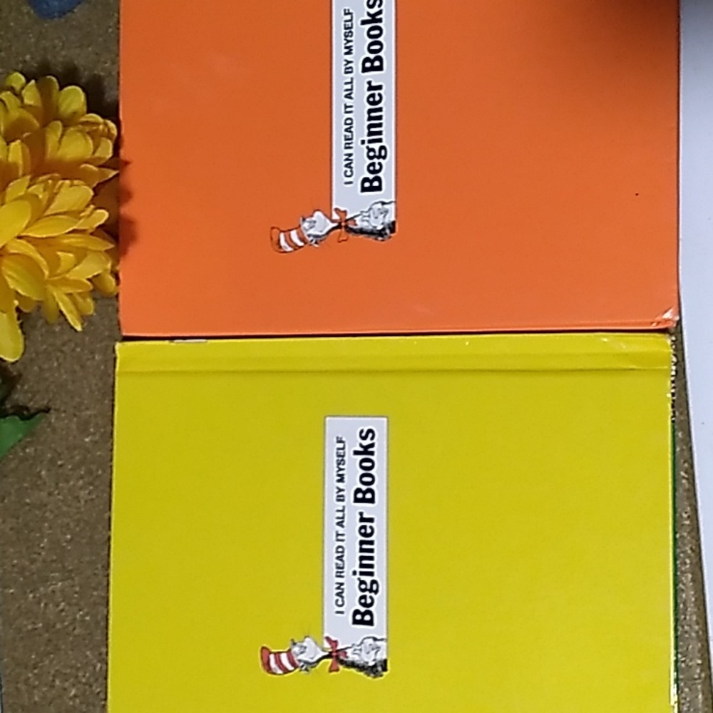 Dr. Seuss- 2 Vintage books- "Green Eggs & Ham" & "I Can Read With My Eyes Shut" - Picture 12 of 13